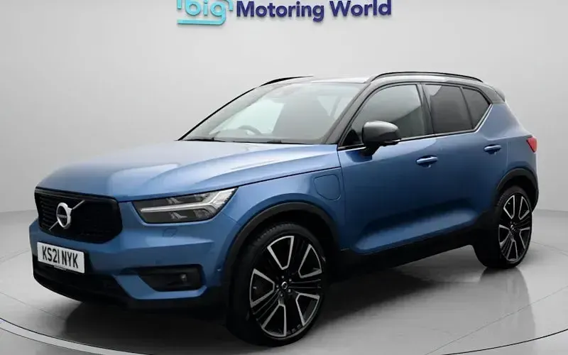 Used Volvo XC40 R-Design Pro 262 HP (192 kW) 2021 Blue SUV