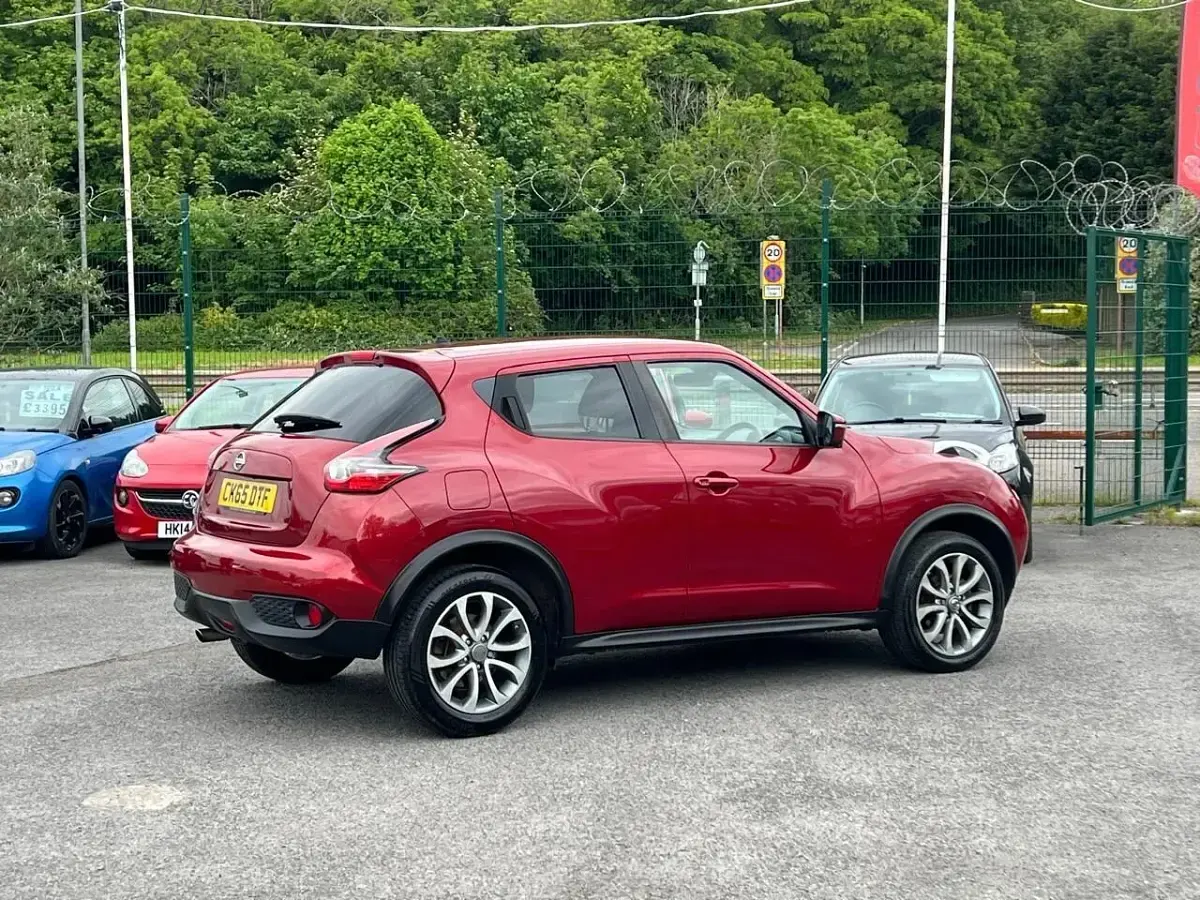 Used Nissan Juke Tekna 2015 Red SUV