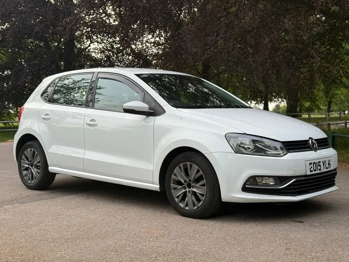 Used VW Polo SE 60 HP (44 kW) 2015 White Hatchback