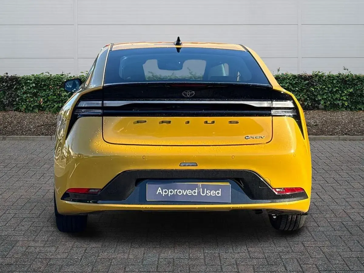 Used Toyota Prius 2025 Yellow Hatchback
