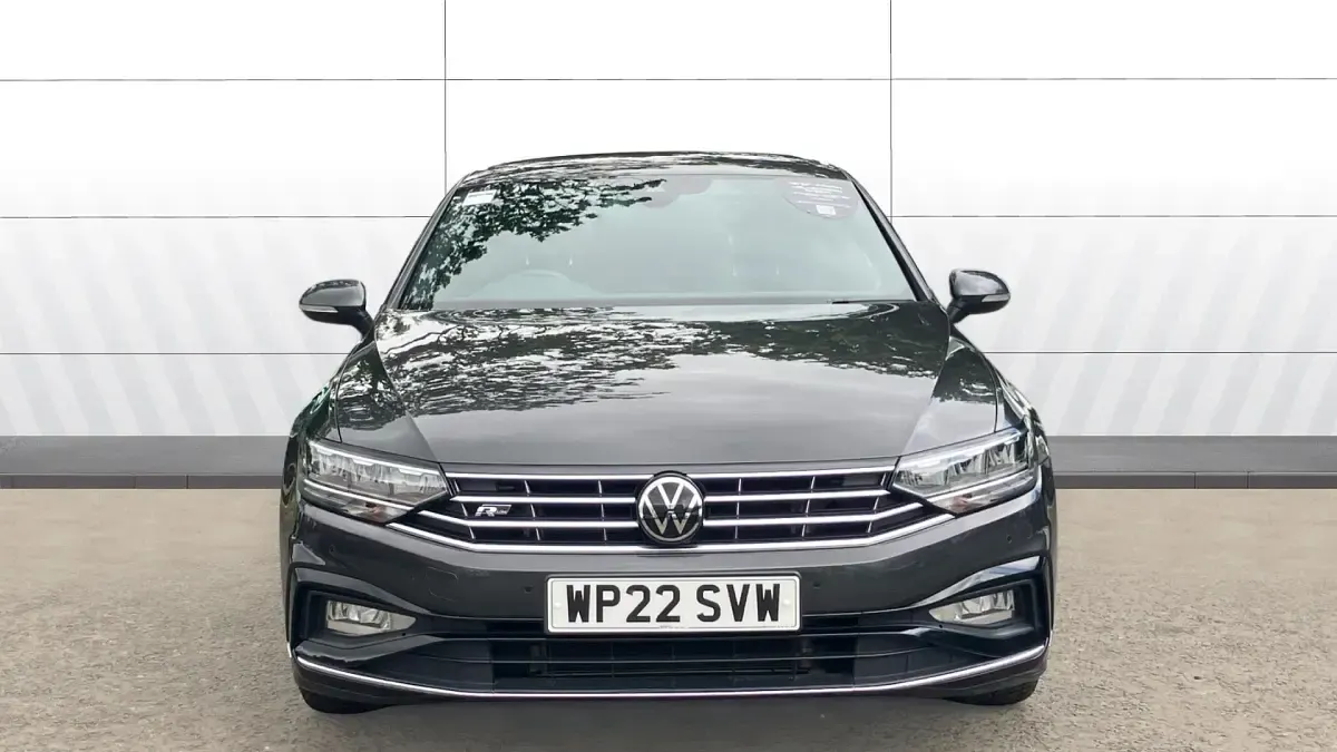 Used VW Passat R-line 150 HP (110 kW) 2022 Grey Estate