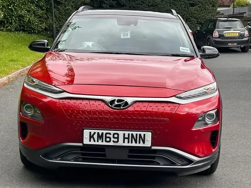 Second-hand Hyundai Kona Premium SE 150 kW (204 CP) 2019 Roșu SUV