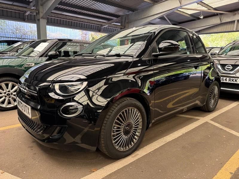 Second-hand Fiat 500e Icon 86 kW (118 CP) 2022 Negru Hatchback