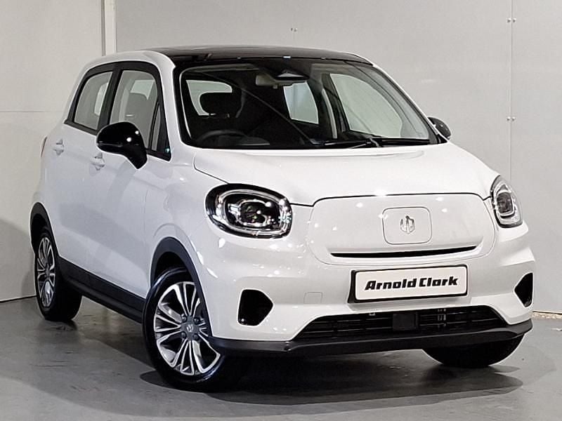 White New 2025 Leapmotor T03 Hatchback | £14,498 (Fair price) - Image 1/4