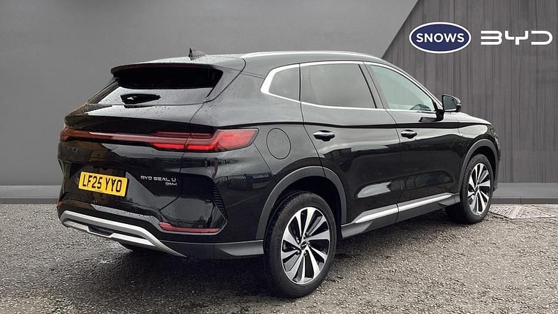 Used BYD Seal U Comfort 218 HP (160 kW) 2025 Black SUV