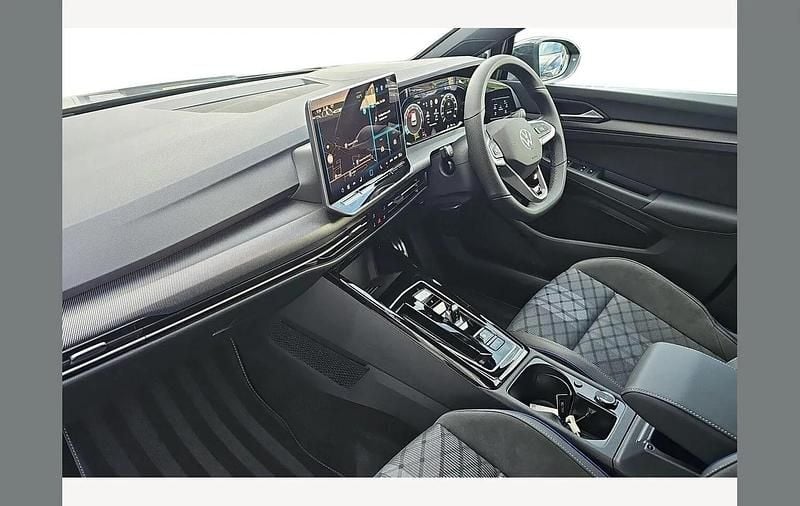 New VW Golf VIII Black Edition 150 HP (110 kW) 2026 Black Hatchback