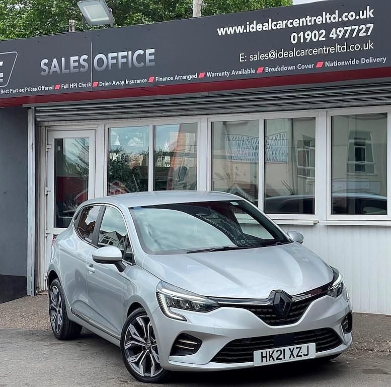Silver Used 2021 Renault Clio V Version S Hatchback | £7,495 - Image 1/3