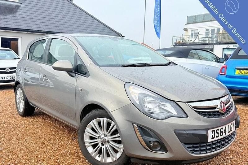 Used Vauxhall Corsa 85 HP (62 kW) 2014 Brown Hatchback