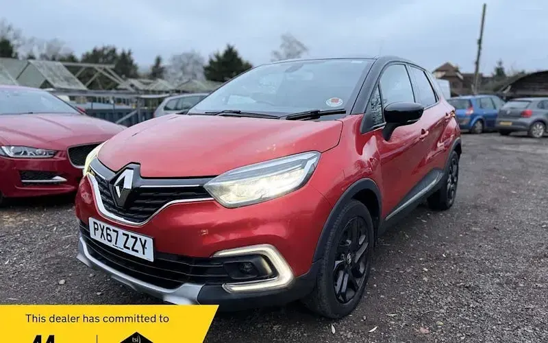 Used Renault Captur Dynamique 90 HP (66 kW) 2017 SUV