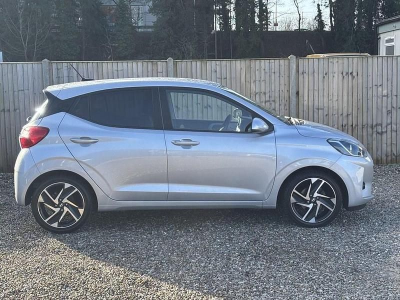 Used Hyundai i10 Premium 67 HP (49 kW) 2022 Grey Hatchback