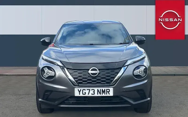 Used Nissan Juke N-Connecta 143 HP (105 kW) 2023 Grey SUV