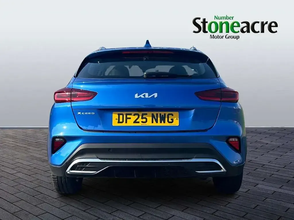 Usado Kia XCeed 138 CV (101 kW) 2025 Azul SUV