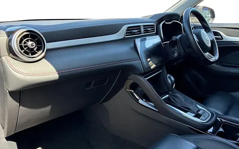 Usado MG ZS Exclusive 111 HP (81 kW) 2024 SUV