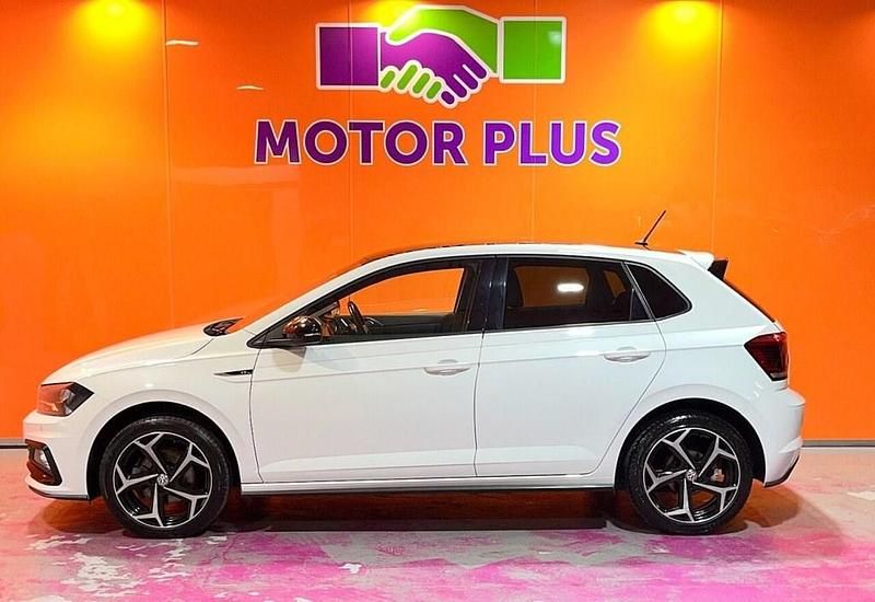 Used VW Polo R-line 115 HP (84 kW) 2019 White Hatchback