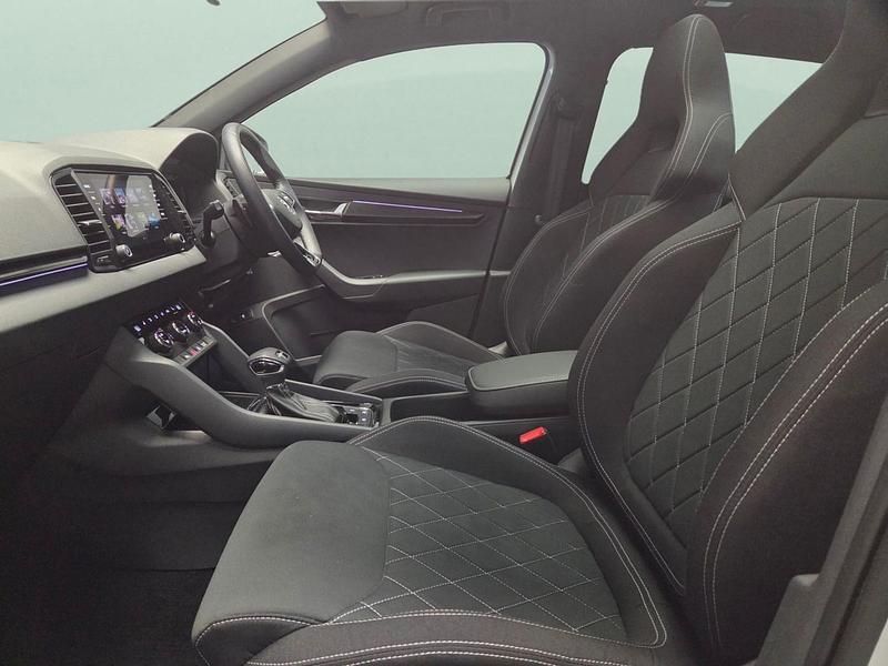 Used Skoda Karoq SportLine 150 HP (110 kW) 2023 White SUV