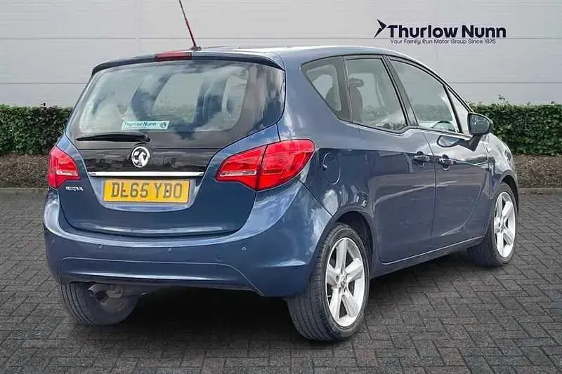 Second-hand Vauxhall Meriva 100 CP (73 kW) 2015 Albastru Monovolum