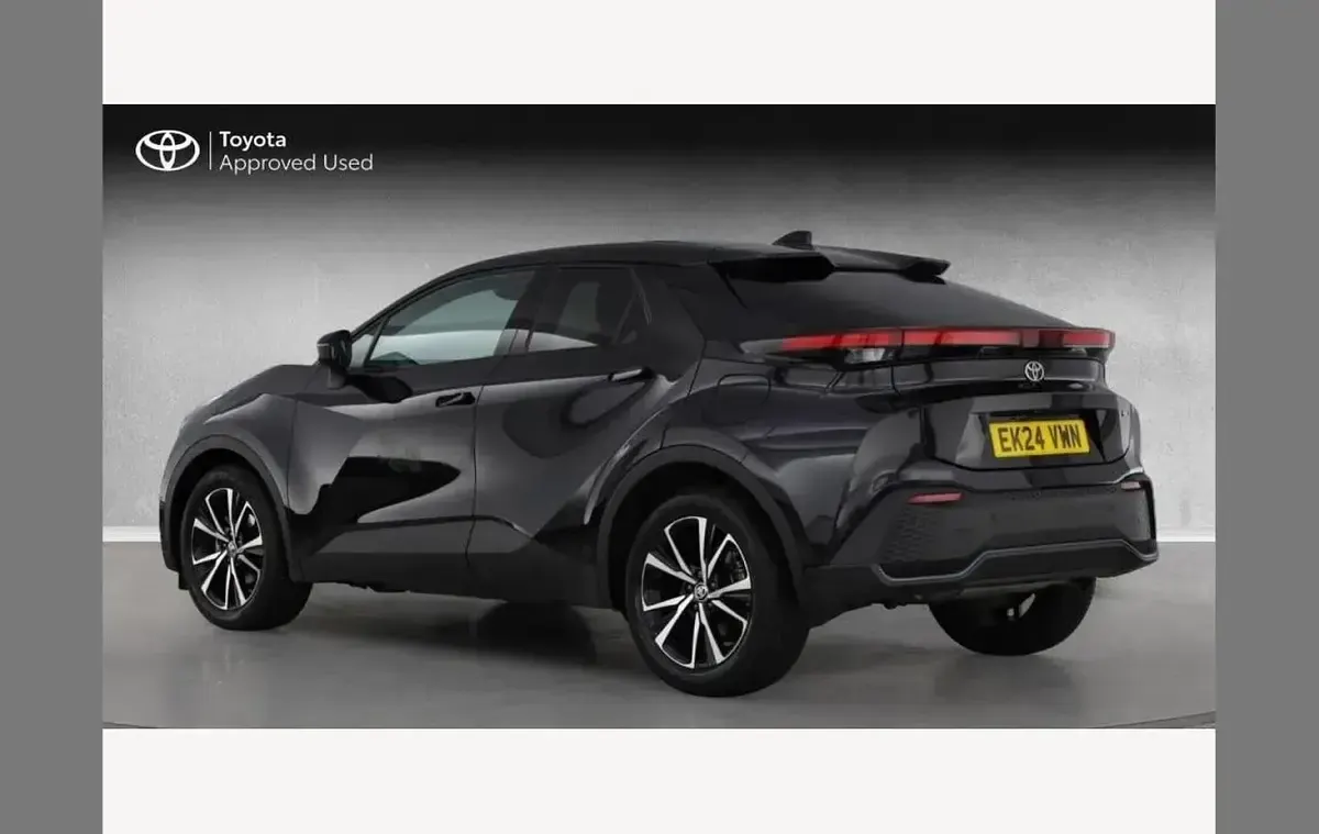 Used Toyota C-HR Design 138 HP (101 kW) 2024 Black SUV