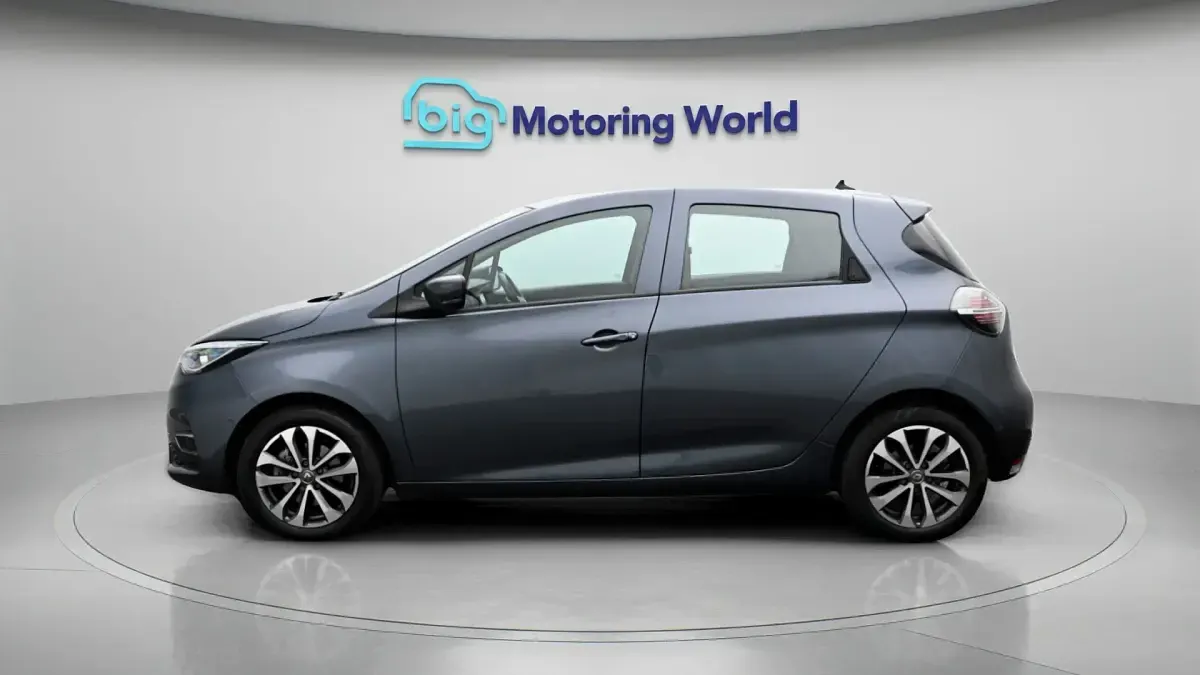 Usado Renault Zoe GT 100 kW (136 CV) 2022 Gris Utilitario