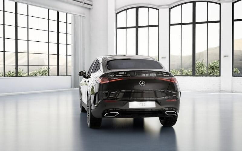 New Mercedes E300 Urban 313 HP (230 kW) 2025 Coupe