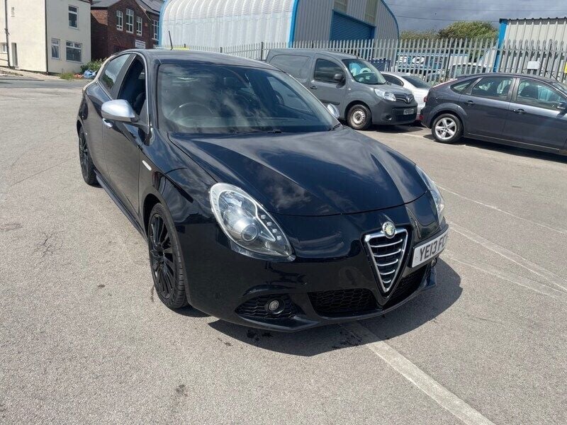 Black Used 2013 Alfa Romeo Giulietta Veloce Hatchback | £1,795 - Image 1/4