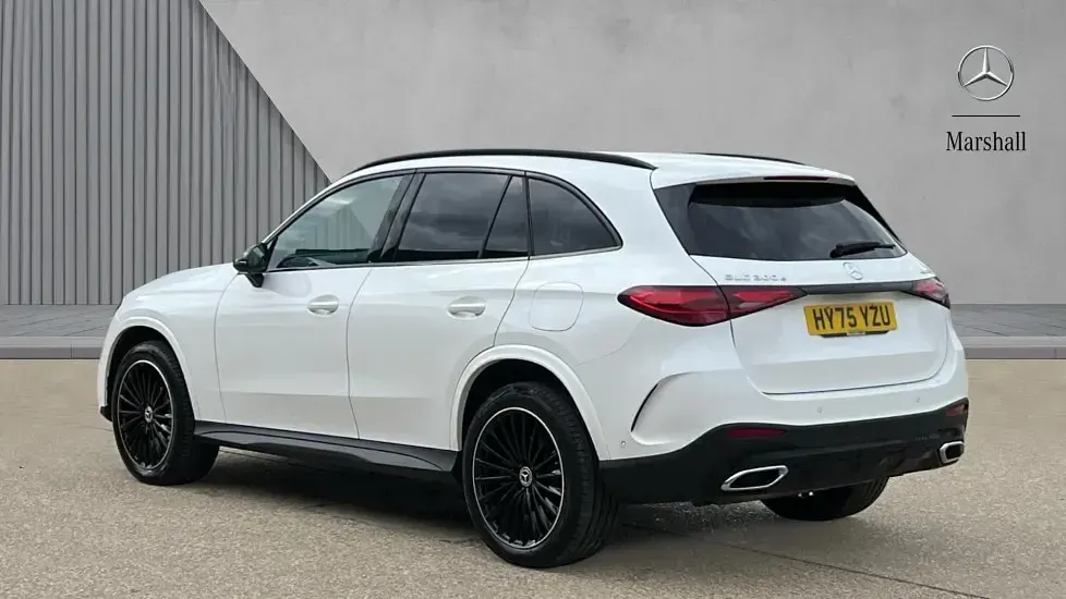 Used Mercedes GLC300e Urban 313 HP (230 kW) 2025 Polar white SUV