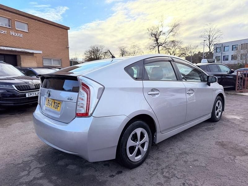 Used Toyota Prius T3 136 HP (100 kW) 2020 Silver Hatchback