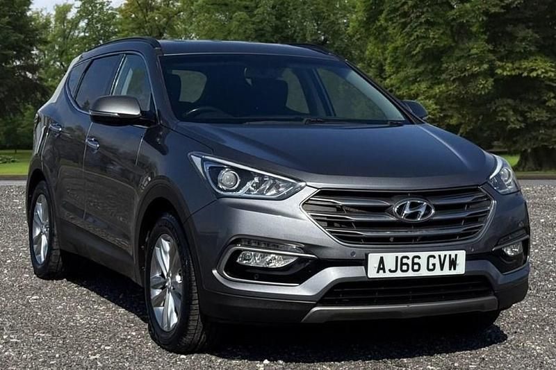 Silver Used 2017 Hyundai Santa Fe Premium SUV | £14,295 (Fair price) - Image 1/1
