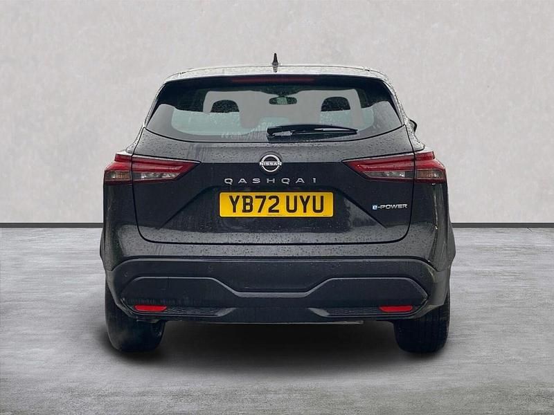 Used Nissan Qashqai Acenta Premium 2022 Black SUV