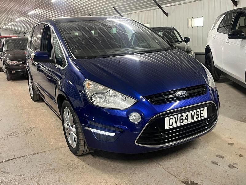 Used Ford S-MAX Titanium 163 HP (119 kW) 2015 Blue MPV