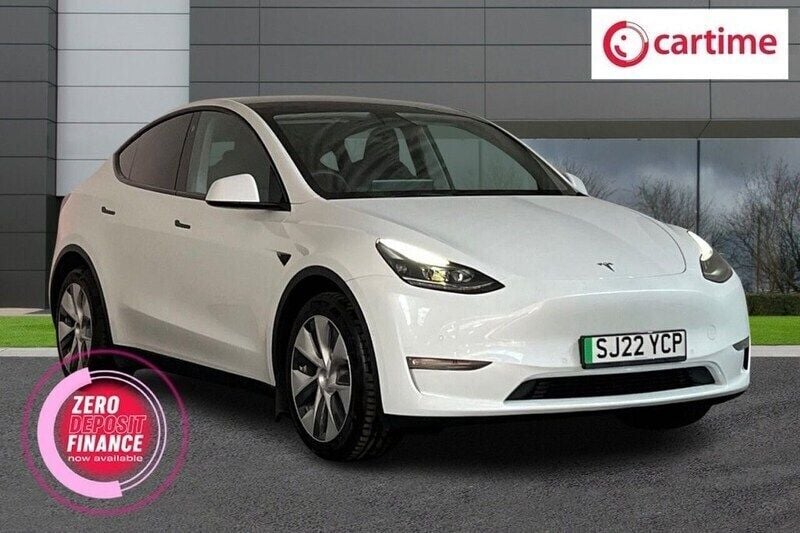 White Used 2022 Tesla Model Y Long Range SUV | £27,250 (Fair price) - Image 1/3