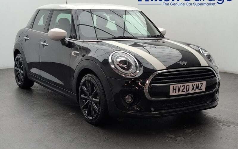 Used 2021 Mini Cooper Classic Hatchback | £14,400 (Good price) - Image 1/4