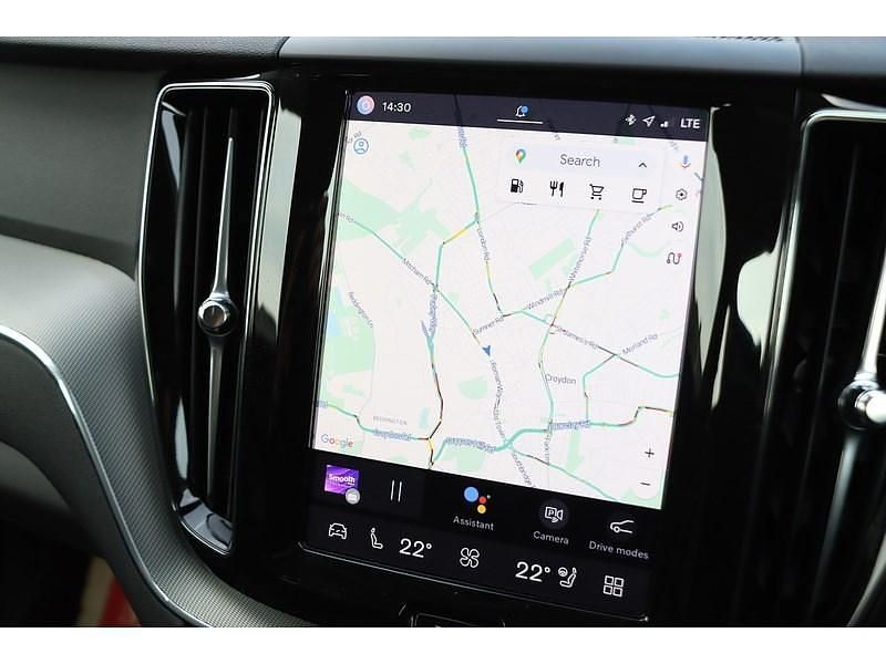 Used Volvo XC60 Plus 247 HP (181 kW) 2024 Onyx black SUV