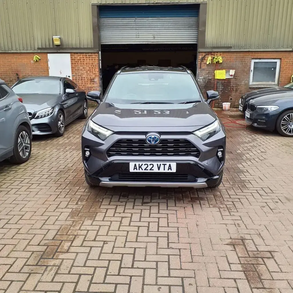 Used Toyota RAV4 218 HP (160 kW) 2022 Grey SUV