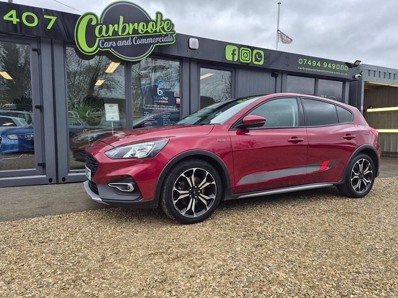 Used Ford Focus Active X 120 HP (88 kW) 2020 Red Hatchback