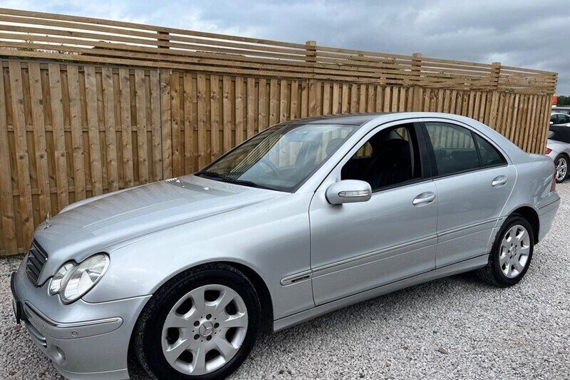 Silver Used 2005 Mercedes C220 Elegance Sedan | £1,500 - Image 1/1