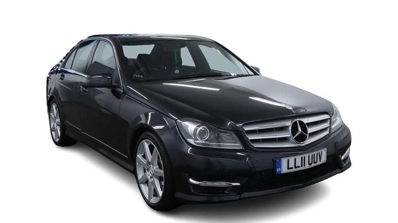 Used Mercedes C180 156 HP (114 kW) 2011 Black Sedan
