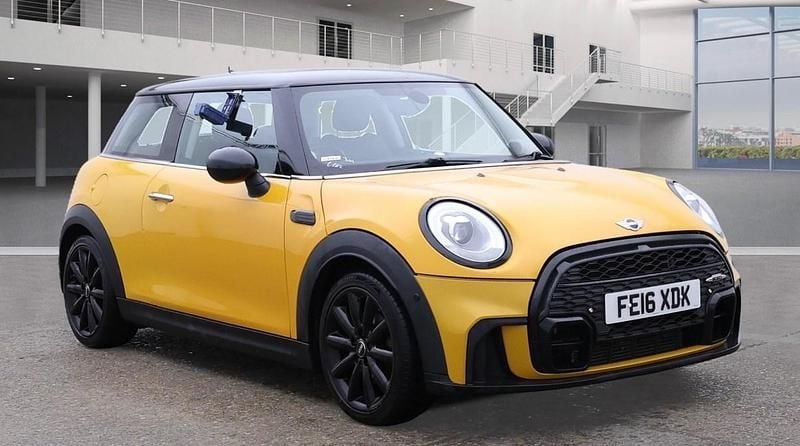 Orange Used 2016 Mini Cooper Hatch Hatchback | £6,999 (Super price) - Image 1/4