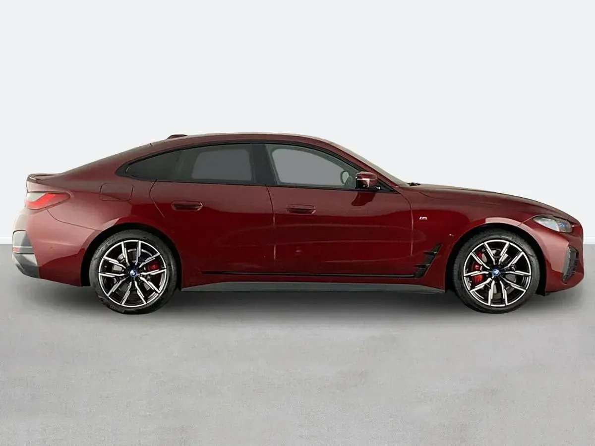 Used BMW i4 M Sport 250 kW (340 HP) 2021 Red Sedan