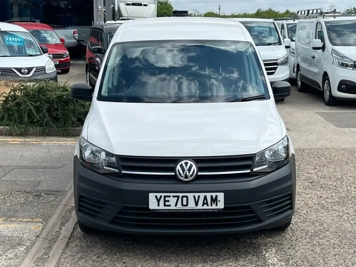 Used VW Caddy Startline 102 HP (75 kW) 2020 White MPV