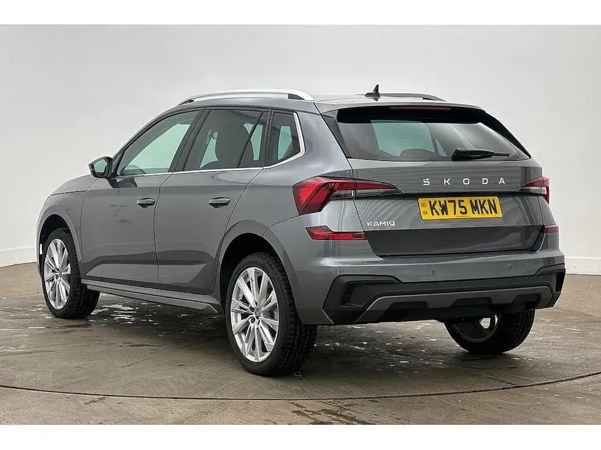 Used Skoda Kamiq SE L 85 HP (62 kW) 2026 Graphite grey metallic SUV
