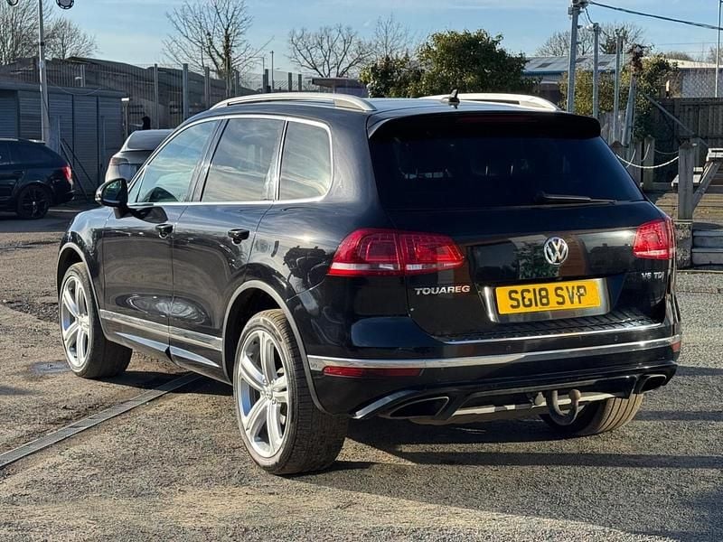 Usado VW Touareg R-line Plus 262 HP (192 kW) 2018 Preto SUV