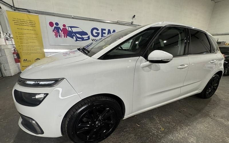 Used Citroën C4 SpaceTourer Flair 131 HP (96 kW) 2019 MPV