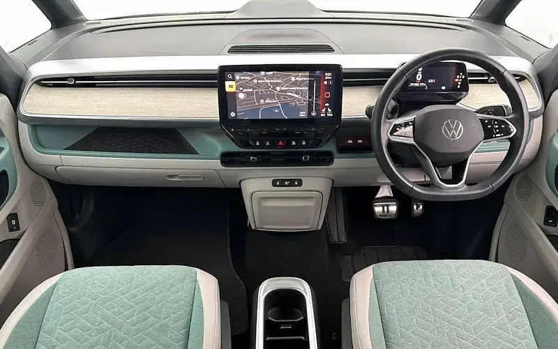 Used VW ID. Buzz Pro 150 kW (204 HP) 2024 Green MPV