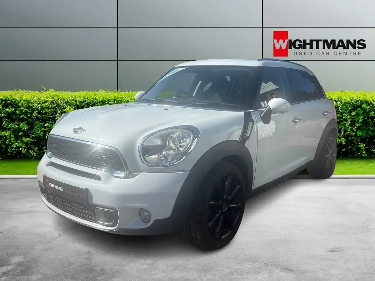 Used Mini Cooper SD Countryman 143 HP (105 kW) 2013 White SUV