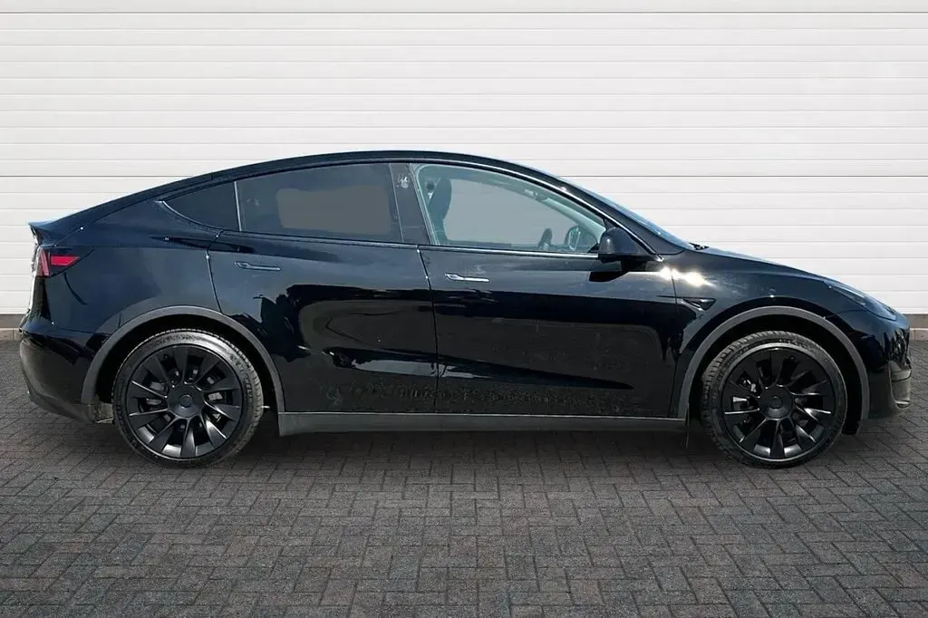 Used Tesla Model Y RWD 254 kW (346 HP) 2024 Black SUV