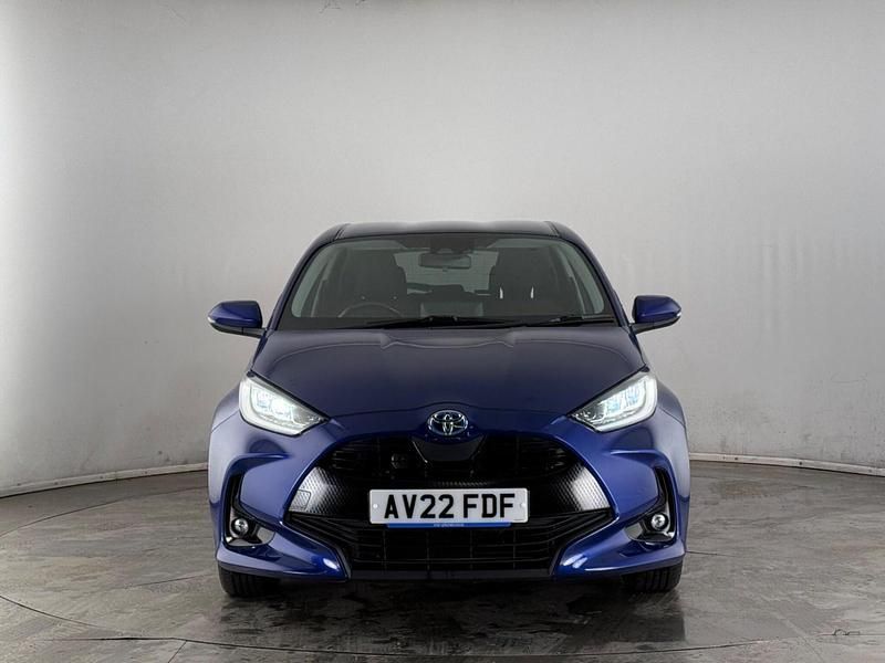 Used Toyota Yaris Hybrid Design 2022 Blue Hatchback