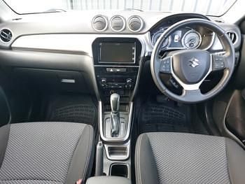 Used Suzuki Vitara SZ-T 140 HP (102 kW) 2019 White SUV