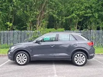 Used VW T-Roc SE 110 HP (80 kW) 2021 Grey SUV