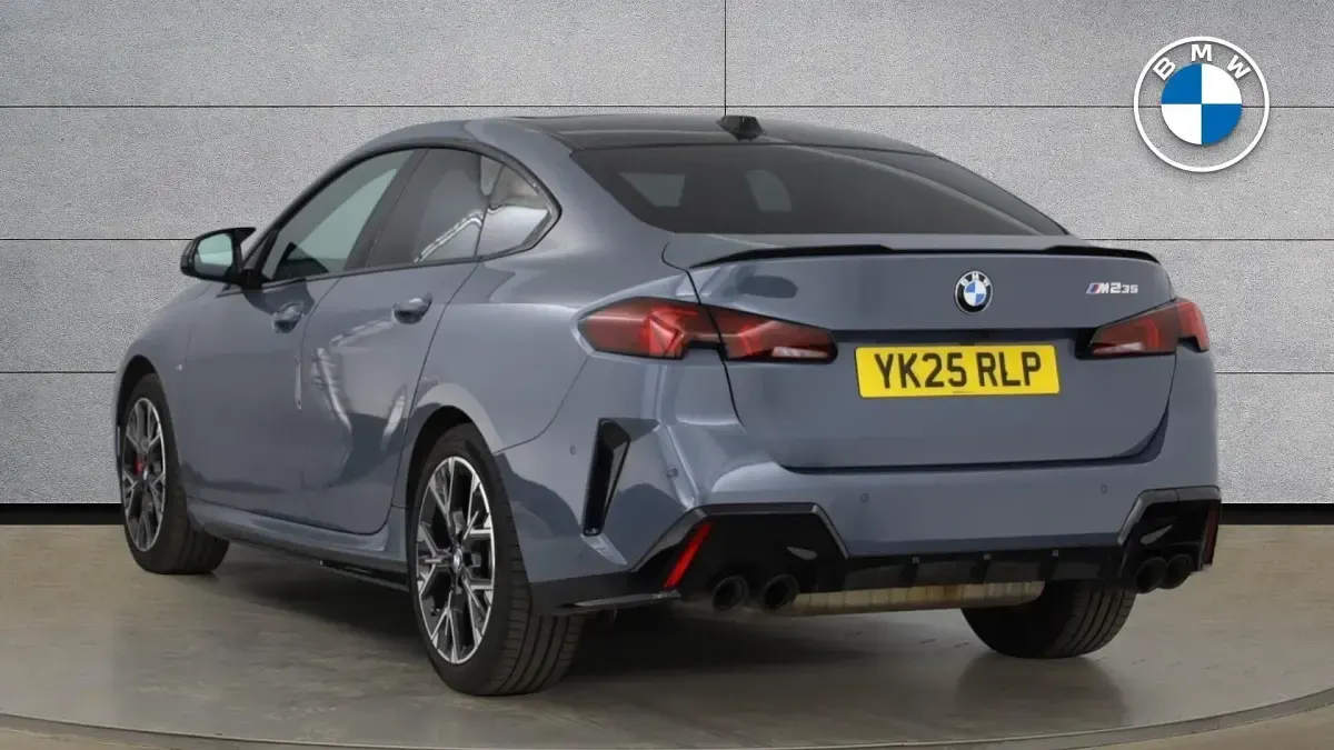 Usado BMW M235 Comfort Edition 296 CV (217 kW) 2025 Gris Coupe