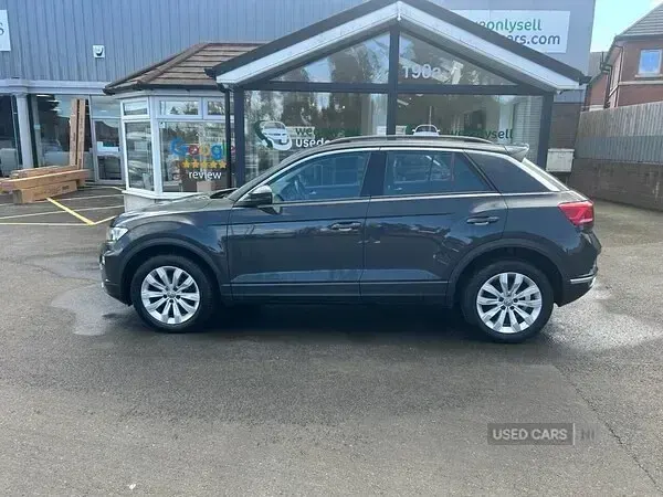 Used VW T-Roc SE 115 HP (84 kW) 2018 Grey SUV